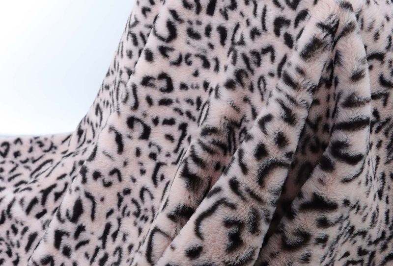500mg * 160cm ヒョウループ ラビットファー プリント プラッシュ生地 500mg * 160cm ヒョウループ ラビットファー プリント プラッシュ生地