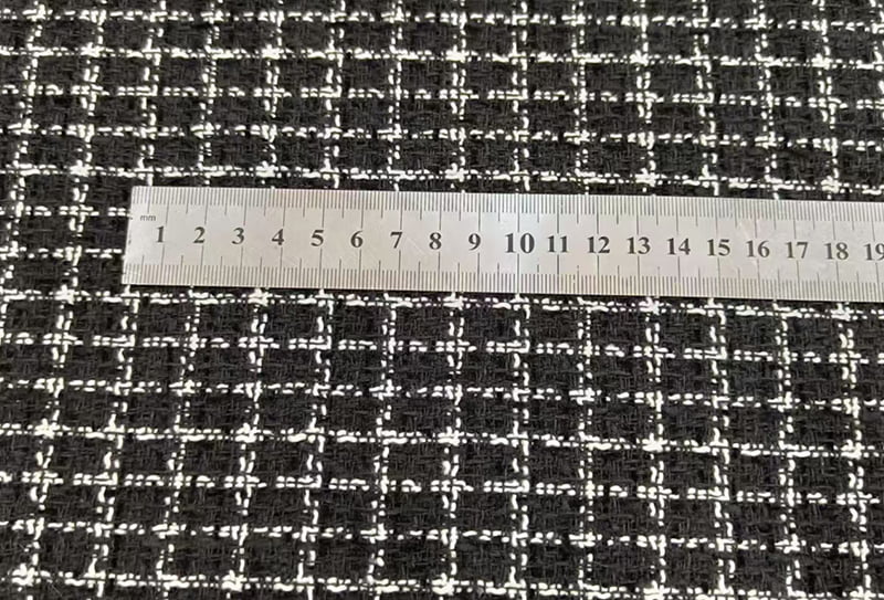 500mg 148cm ツイード生地/シャネル風の小さい # バッグ/帽子に適した生地 500mg 148cm ツイード生地/シャネル風の小さい # バッグ/帽子に適した生地
